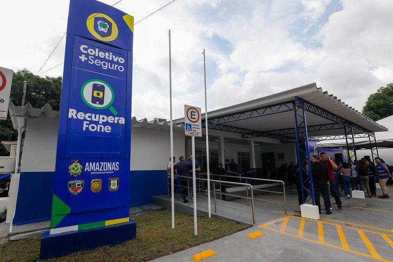 RecuperaFone entrega celulares recuperados nas residências