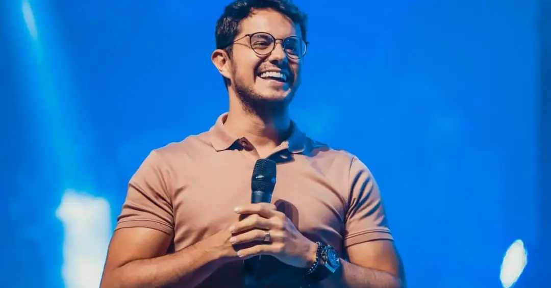 Manaus recebe Deive Leonardo nesta sexta-feira