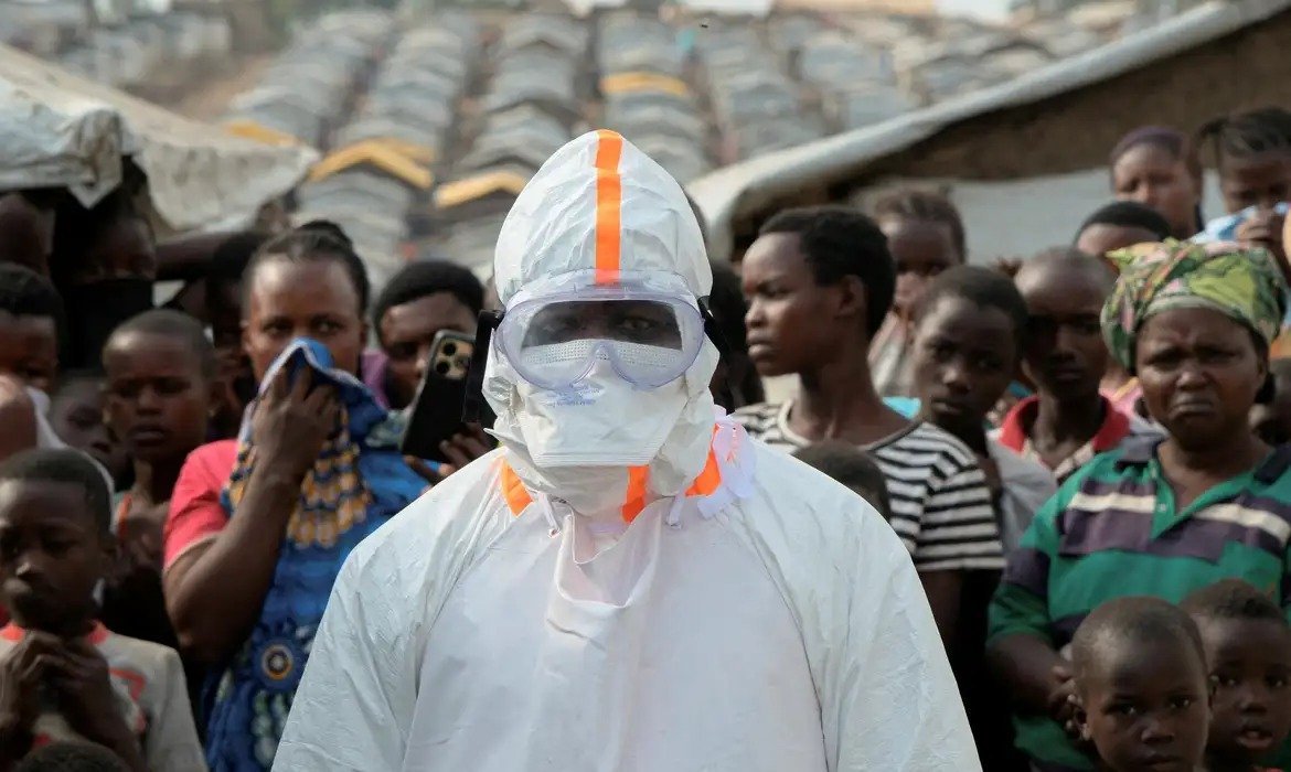 Ebola preocupa países vizinhos do Congo