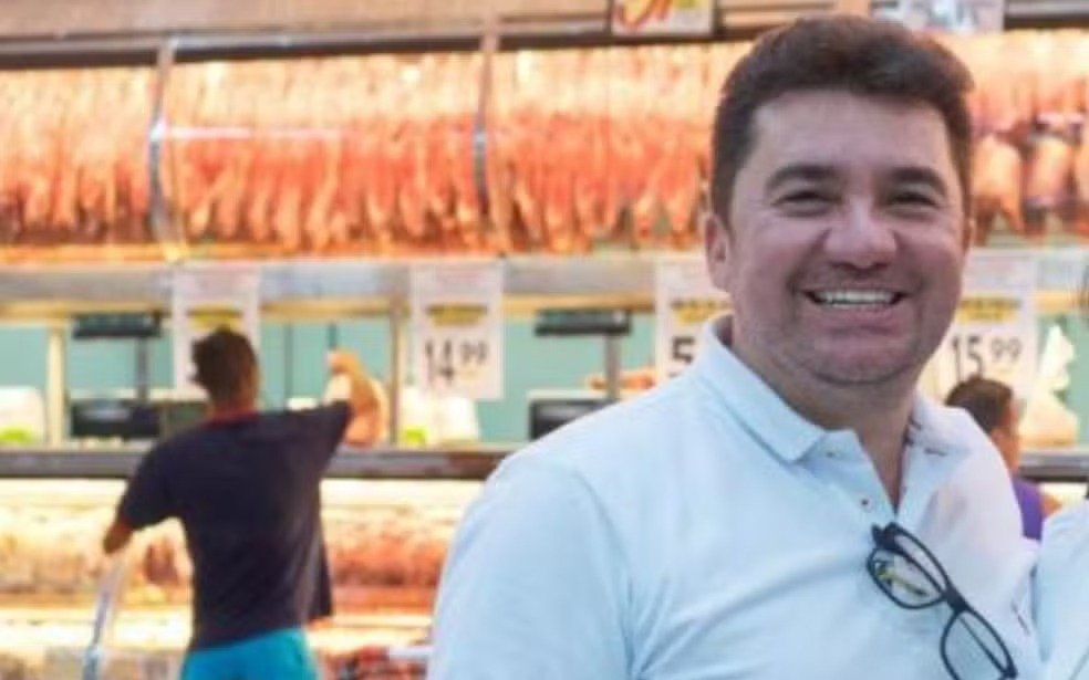 Suspeitos fogem em Fiat Mobi após assalto em Manaus