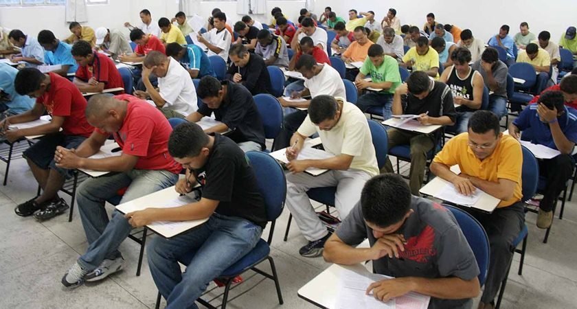 Encceja 2026: atenção aos horários da prova