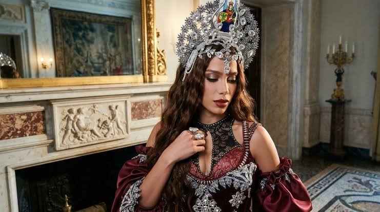 Anitta revela detalhes de novo álbum no Sem Censura