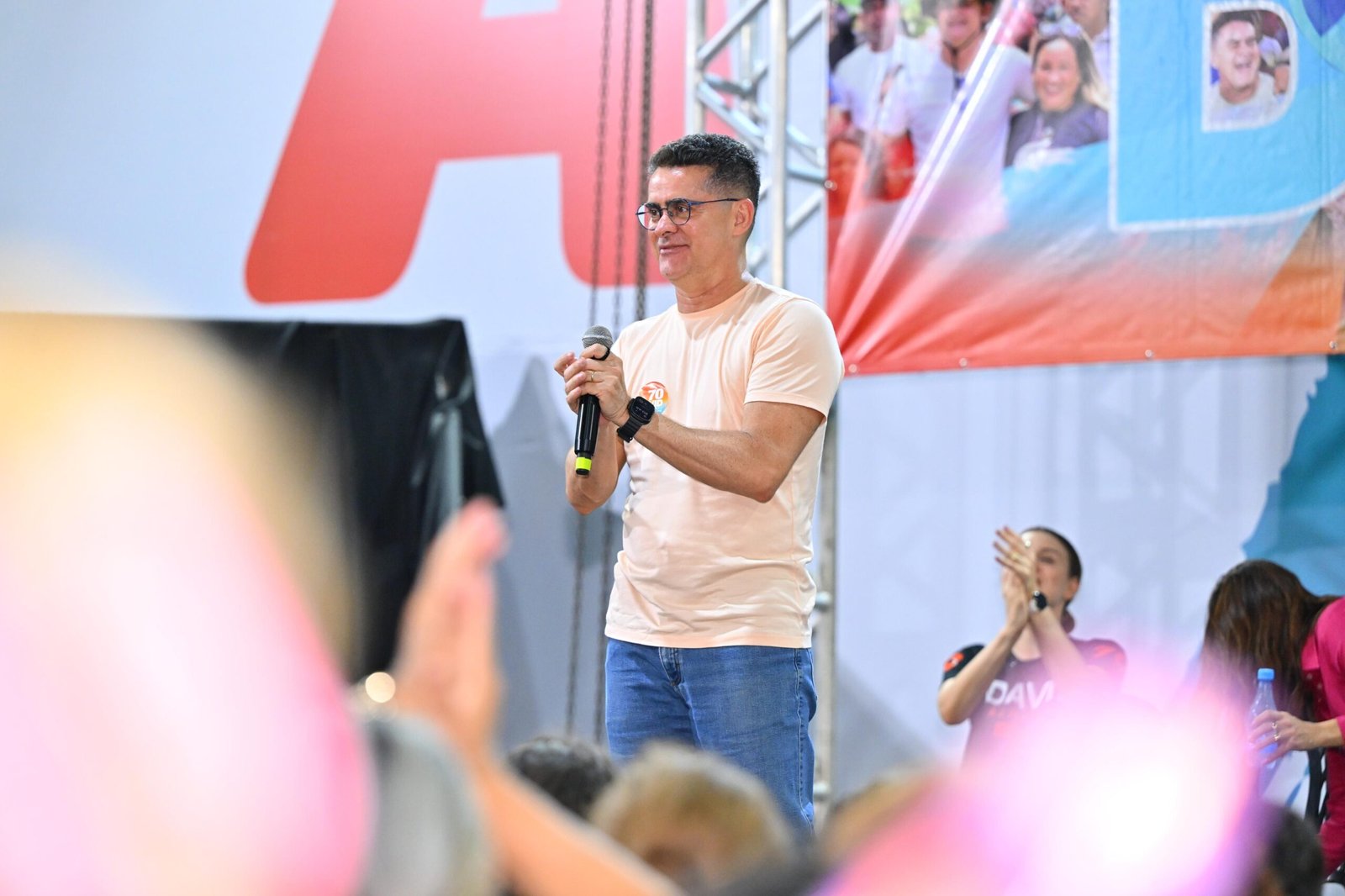 David Almeida detalha proposta de qualificação profissional para ampliar renda no Amazonas