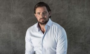 André Mendonça torna pública petição ligada ao caso Daniel Vorcaro