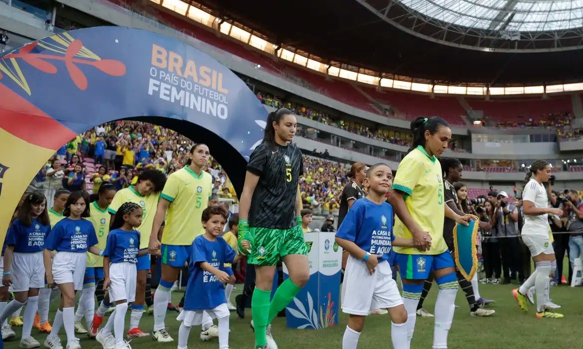 Brasil intensifica preparação para Copa Feminina de 2027 com quatro jogos