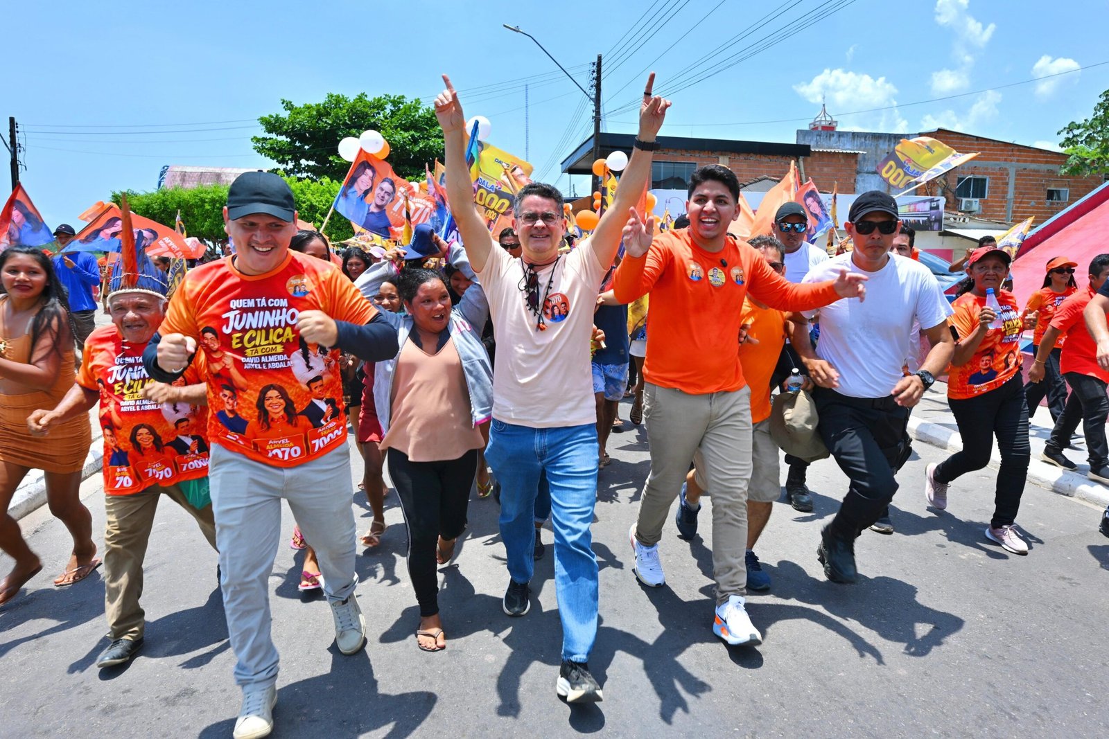 Rádio Andirá FM recebe David Almeida para entrevista sobre propostas em Barreirinha
