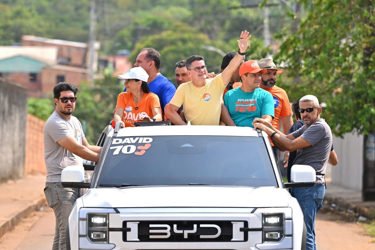 David e Shádia intensificam campanha na Região Metropolitana