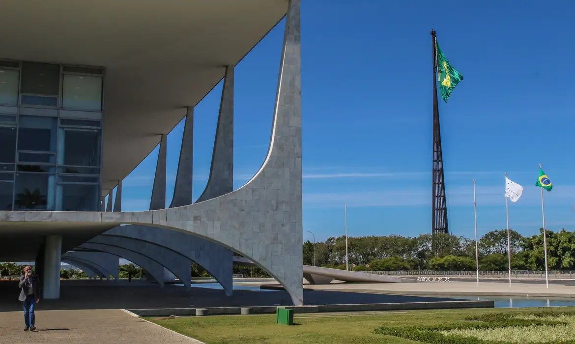 Prefeitos apresentam demandas urgentes para próximo presidente
