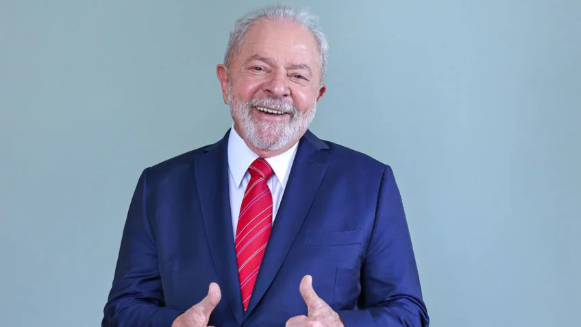 Mensagens atribuídas a Vorcaro e Moraes aparecem no contexto do caso Master